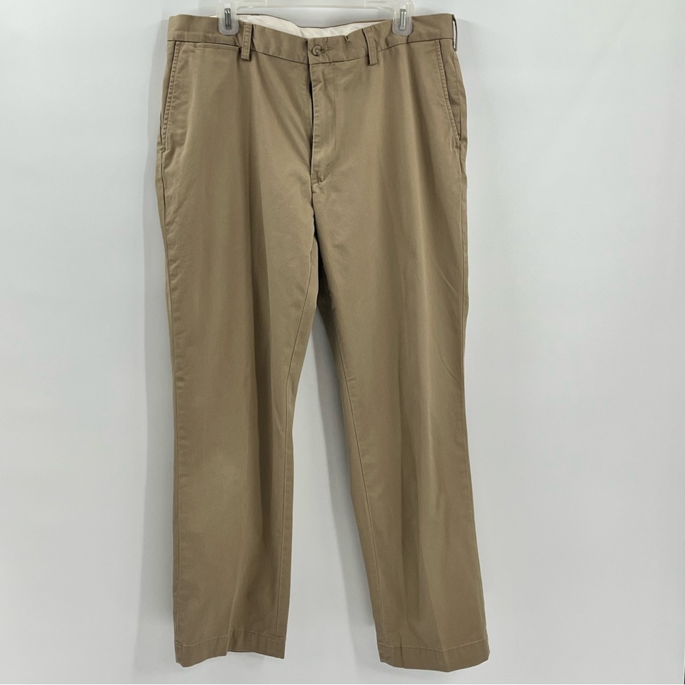 Polo Ralph Lauren Men's Khaki stretch classic fit. Size 36/30 Like New